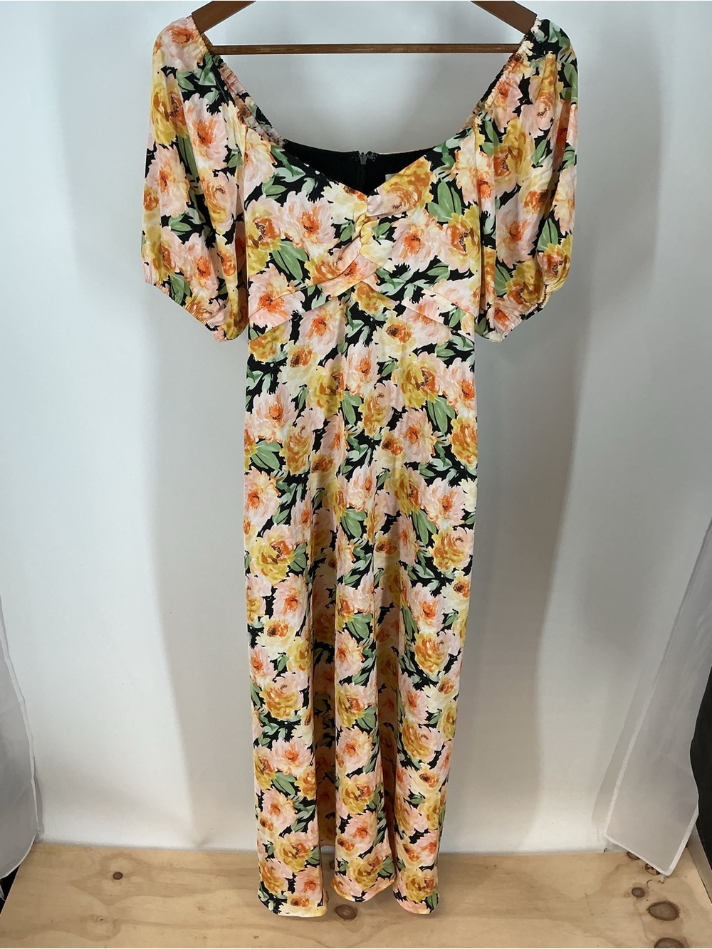 In Loom Floral Puff Sleeve Maxi Dress in Yellow and Green Size S